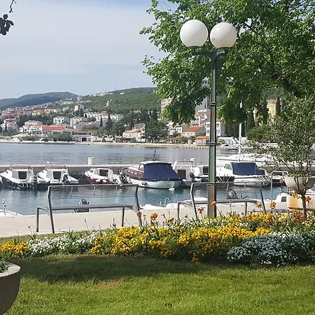 Laurus Apartment Selce